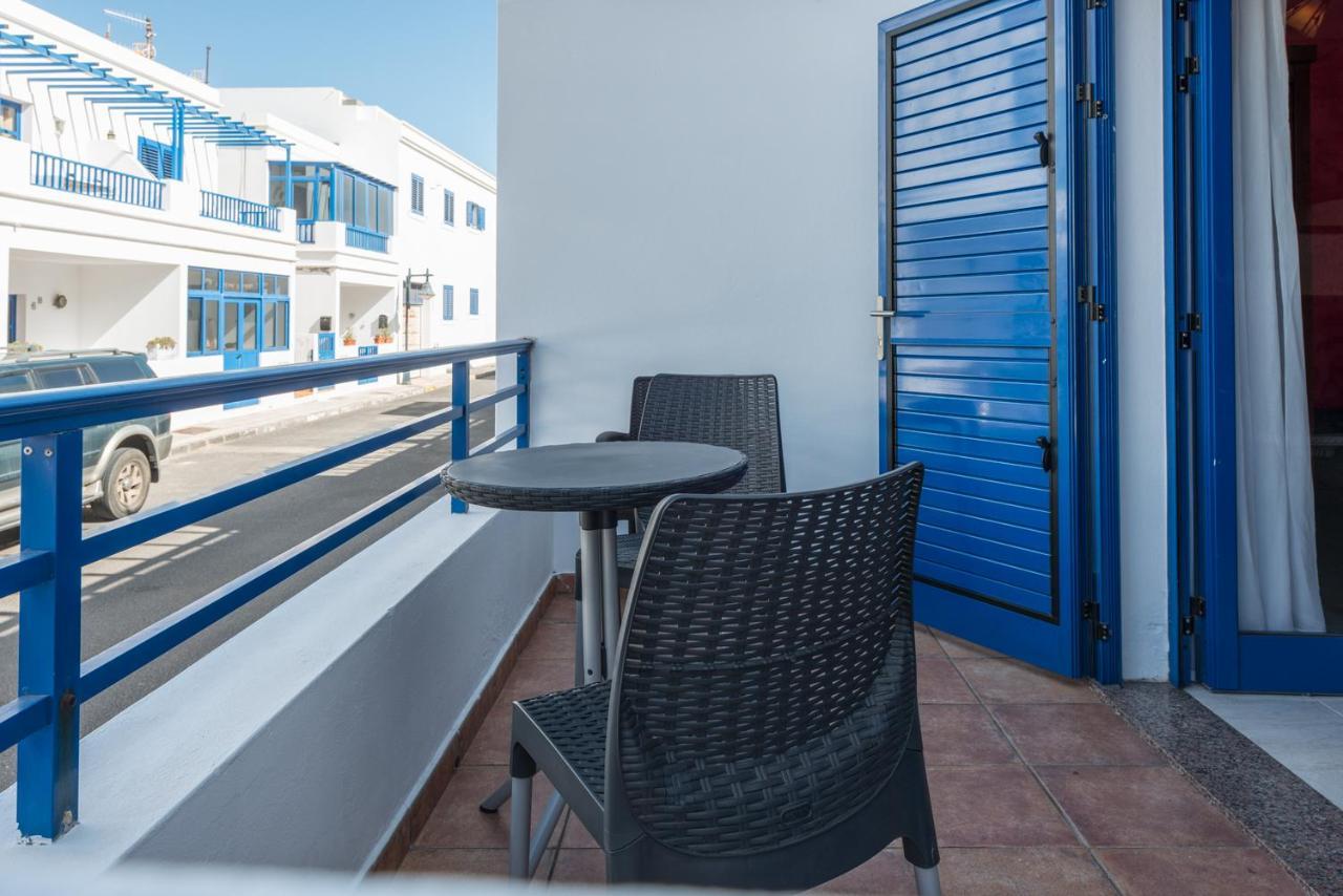 Modern Beach House In Famara Exterior foto